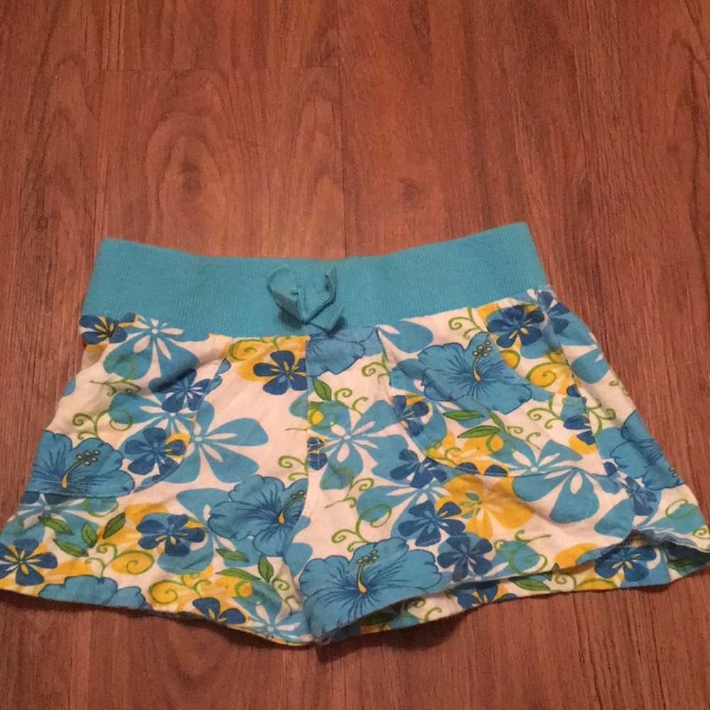 Chloe’s Closet Floral Shorts